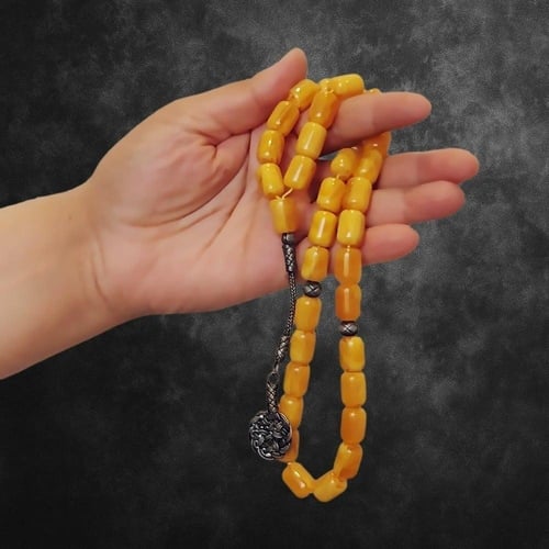 سبح سندلوسية – ألوان متعددة بطابع راقٍ