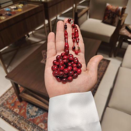 سبحة فاتوران بلون أحمر عنابي