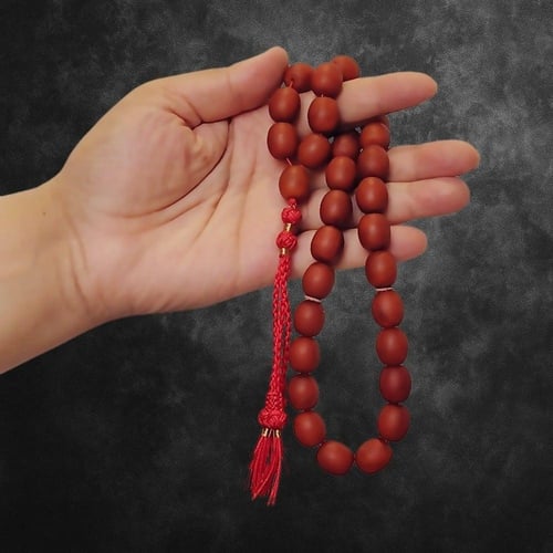 سبح سندلوسية – ألوان متعددة بطابع راقٍ