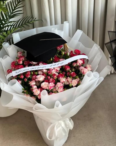 بوكيه ورد للتخرج - هدايا تخرج من الجامعة