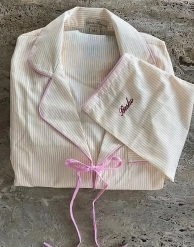 بجامة نسائية للعيد