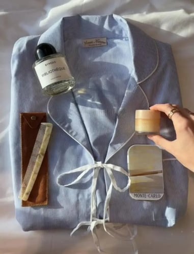 بجامة نسائية للعيد