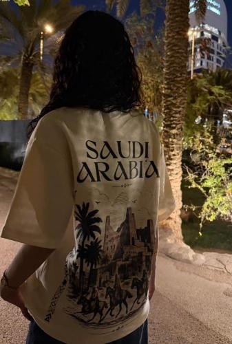 تيشرت اليوم الوطني 96