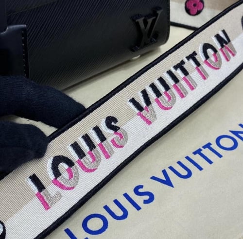 لوي فيتون Cluny Mini مقاس 20CM