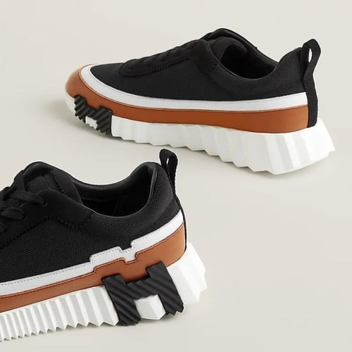 سنيكرز ايرمز نسائي