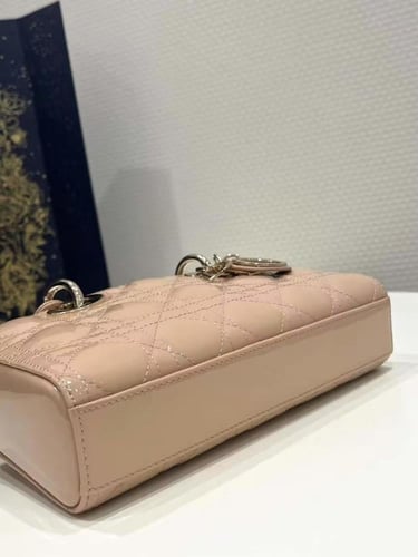 ديور جوي مقاس 22CM