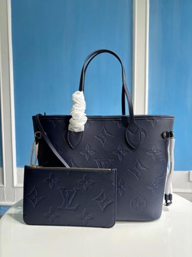 شنطة كتف لويس فيتون