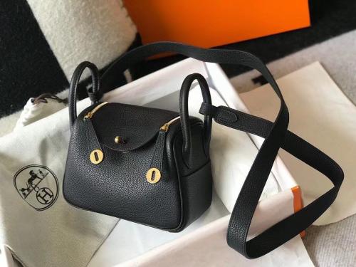 Hermès Black Clemence Mini Lindy II Gold Hardware