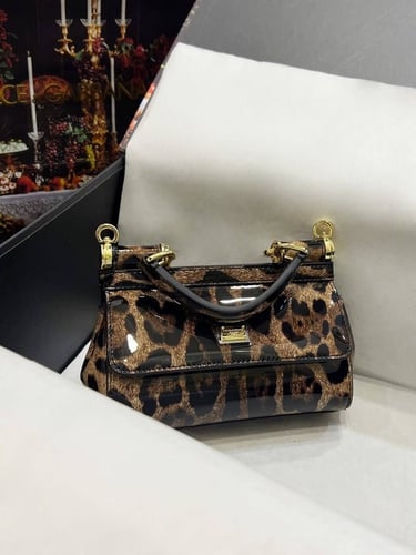 شنطه دولتشي اند قبانا