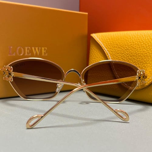 نظارة لويفي