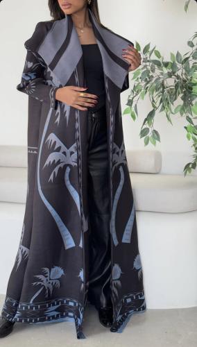 Palms Shawl Pattern Pleats Abaya