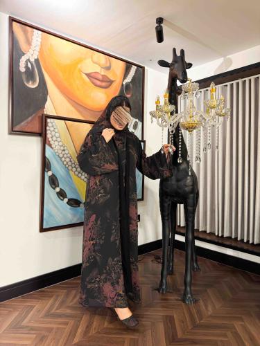 عبايه لمار كلوش بقماش شيفون مبطن