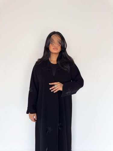 عباية العيد بقماش الفخامه بشك يدوي