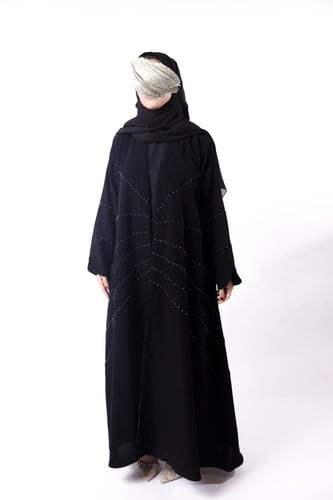 عباية قماش كريب الرياض وشك يدوي