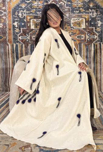 عبايه الطاوس قماش لنن بشك يدوي فخم