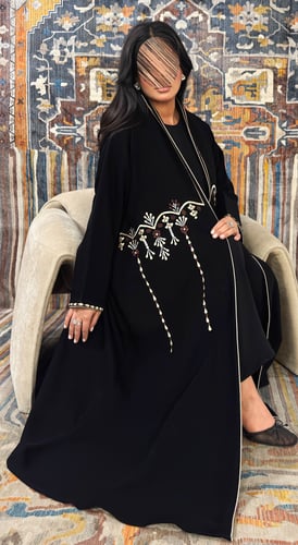 عبايه قمر بقماش سيراميك اندنونسي مع تطريز يدوي