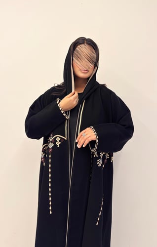 عبايه قمر بقماش سيراميك اندنونسي مع تطريز يدوي