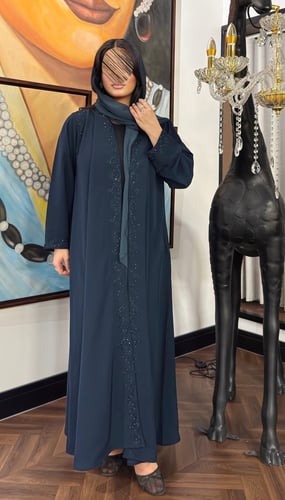 عبايه الهاري بقماش اكراني بتطريز هاري مع كرستال