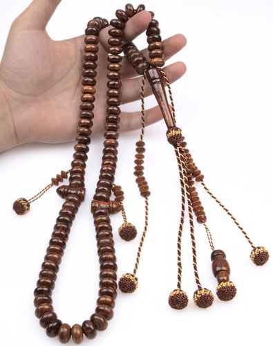 مسبحة من خشب السمسم مكونة من 100 حبة، بتصميم شرابا...