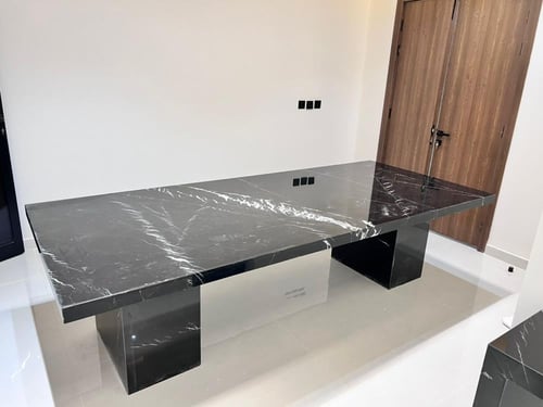 طاولة طعام رخام طبيعي