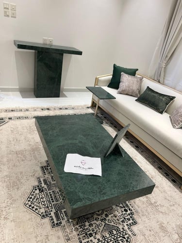 طاولة رخام اخضر مميز
