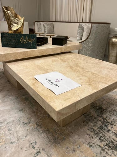 2 طاولات مربعة رخام ترافنتينو