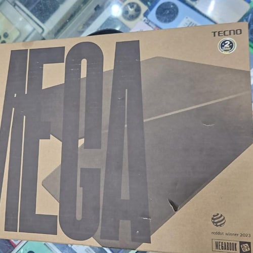 لابتوب تكنو , ميغابوك 2023 , 512 جيجا 16 رام , 7i