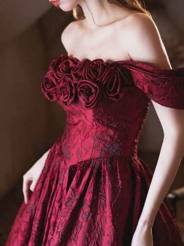 فستان تفته برغندي