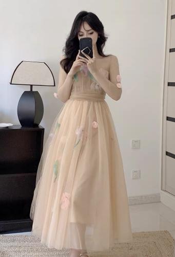 فستان ابريل C