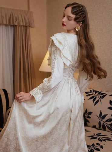 فستان فرنسي