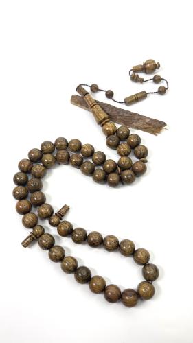 خشب البلسنك العطري