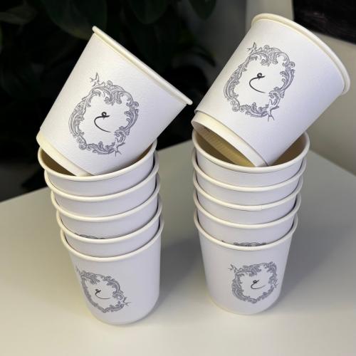 اكواب ورقيه