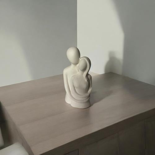 مجسم رجل وامرأة