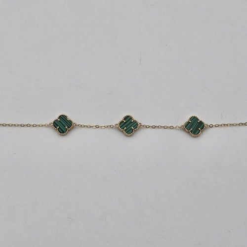 اسواره ذهب عيار 18 ثلاث وردات وسط موديل 27740 F