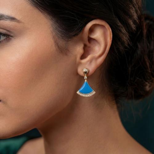 حلق ذهب عيار 18 مرصع بالزركون مينا ازرق موديل 3222...