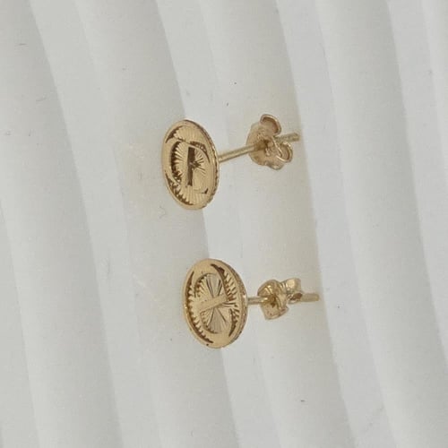 حلق ذهب عيار 18 صغير موديل 31720 F