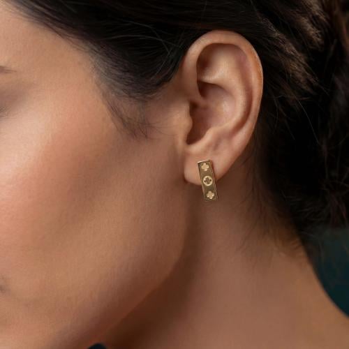 حلق ذهب عيار 18 موديل 32420 F