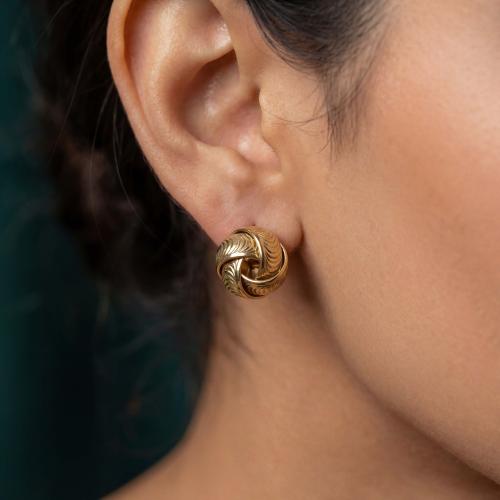 حلق إيطالي ذهب عيار 18 موديل 7323 A