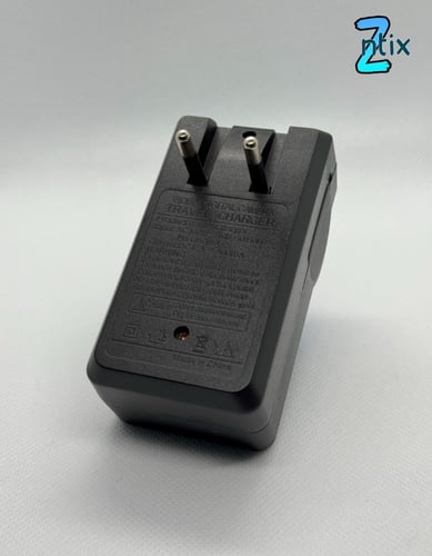 قاعدة شحن بطاريات