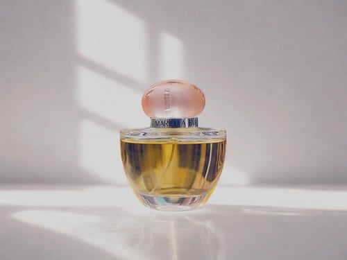 عطر ماريلا دونا بوراني دونا اودي تواليت نسائي 100م...