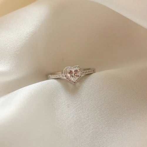 [RJ011] خاتم فضة بشكل قلب