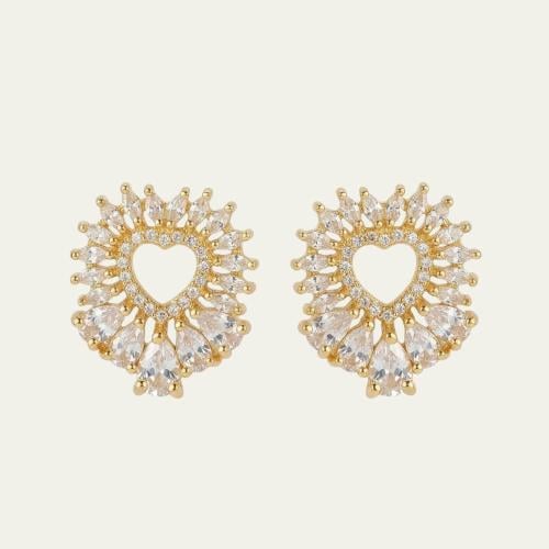 [E015] حلق مطلي بالذهب مرصع بالزركون