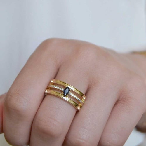 [R020] خاتم مطلي ذهب بحجر زفير أزرق بيضاوي