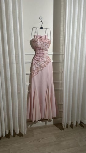 فستان سهرة باربي مطرز ايفنتانا EV254