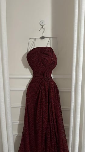 فستان دانتيل فخم سهرة EV246