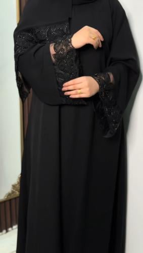 عباية لمى