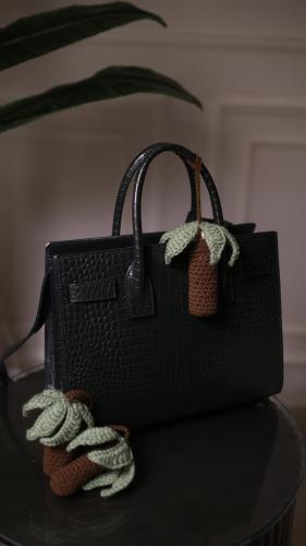 Lip Palm Holder - 4 pieces