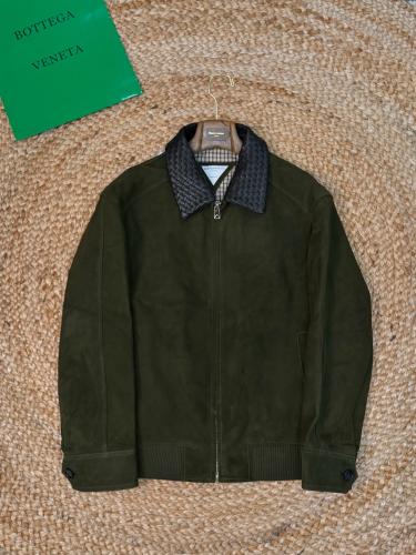 جاكيت بوتيغا فينيتا الشمواه الفاخر (Bottega Veneta Suede Jacket)