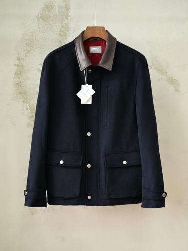جاكيت برونيلو كوتشينيلي الرجالي الفاخر من الصوف بياقة جلدية (Brunello Cucinelli Wool Field Jacket with Leather Collar)