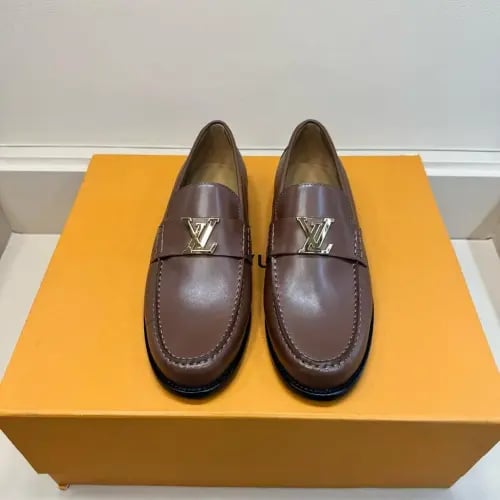 لويس فيتون (Louis Vuitton) - حذاء لوفر كلاسيكي راق...